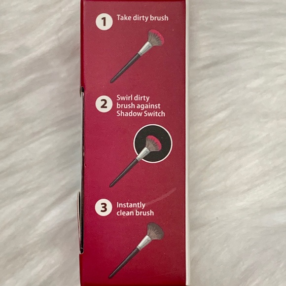 EDJE BEAUTY “SHADOW SWITCH” BRUSH CLEANER NIB - Picture 4 of 8